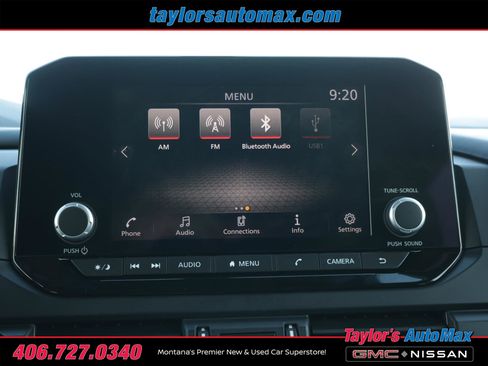 Used 2024 Nissan Pathfinder S image 12