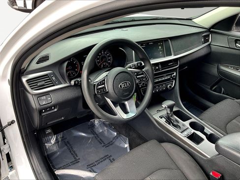 Used 2019 Kia Optima LX FWD image 17