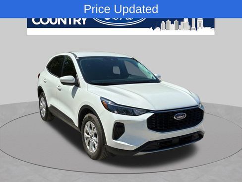Used 2023 Ford Escape Active w/ Tech Pack #2 AWD/4WD image 1