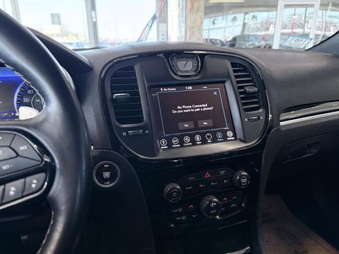 Used 2021 Chrysler 300 S w/ S Model Appearance Package image 43