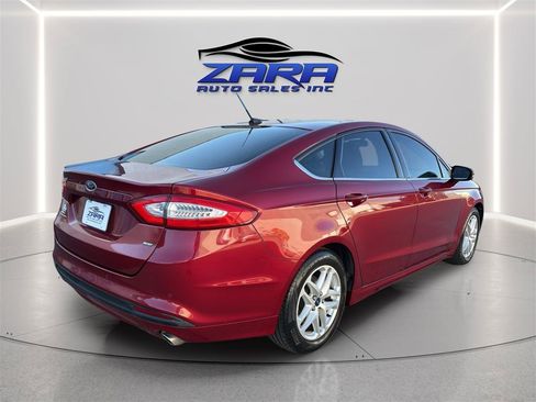 Used 2015 Ford Fusion SE FWD image 7