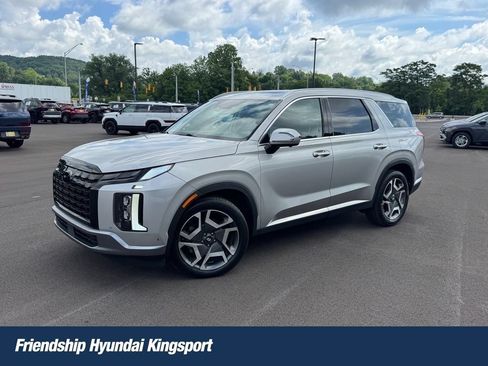 Used 2024 Hyundai Palisade Limited FWD image 1