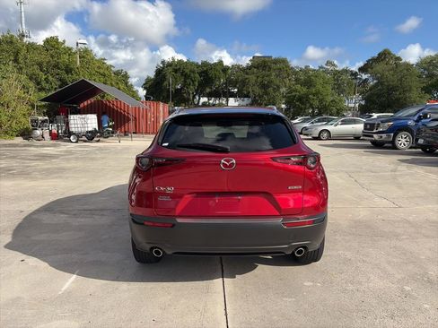 Used 2024 MAZDA CX-30 AWD 2.5 S w/ Select Sport Pkg image 4