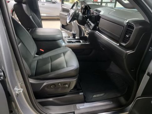 Certified 2023 GMC Sierra 1500 SLT w/ SLT Premium Package image 10