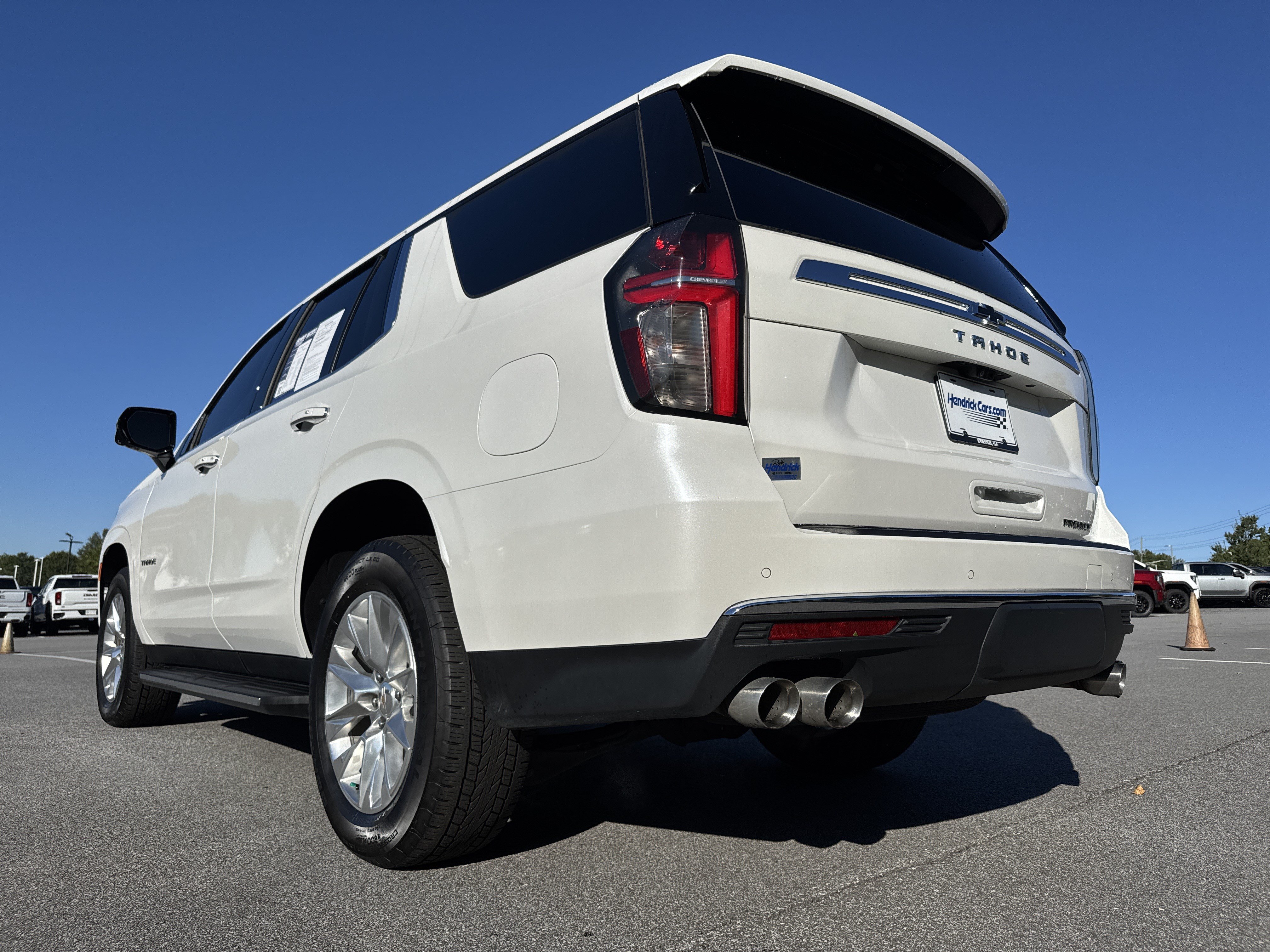 Used 2024 Chevrolet Tahoe Premier w/ Premium Package RWD image 8