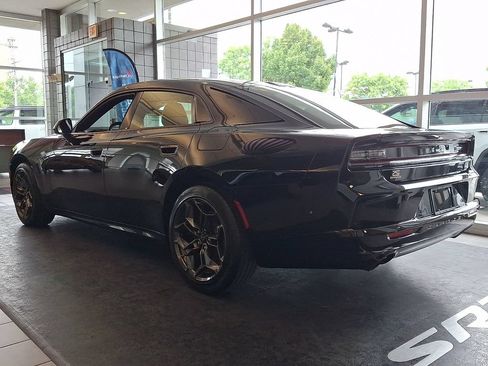 New 2026 Dodge Charger R/T w/ Driver Convenience Group AWD/4WD image 4