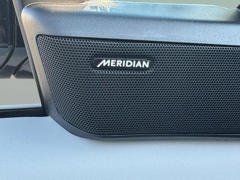 Used 2025 Land Rover Range Rover Sport SE image 22