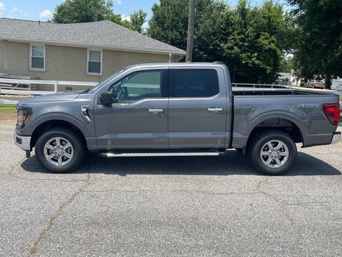 Certified 2025 Ford F150 XLT w/ Equipment Group 301A Standard AWD/4WD image 11