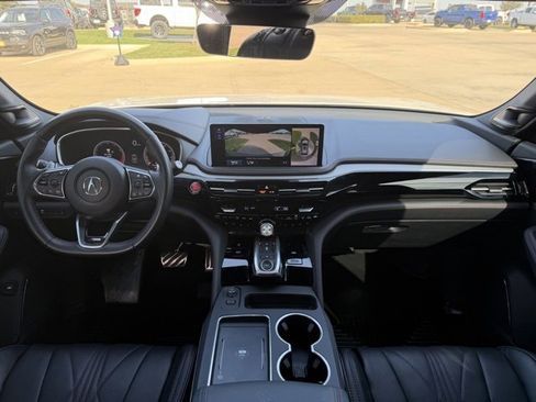 Used 2025 Acura MDX A-Spec image 25