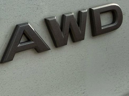 Used 2024 Nissan Rogue SV image 12