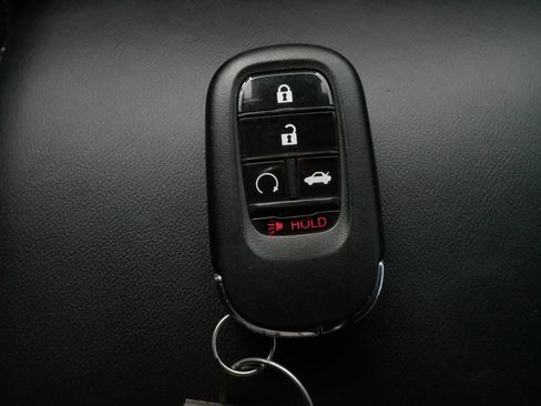 Used 2025 Honda Accord Sport image 32