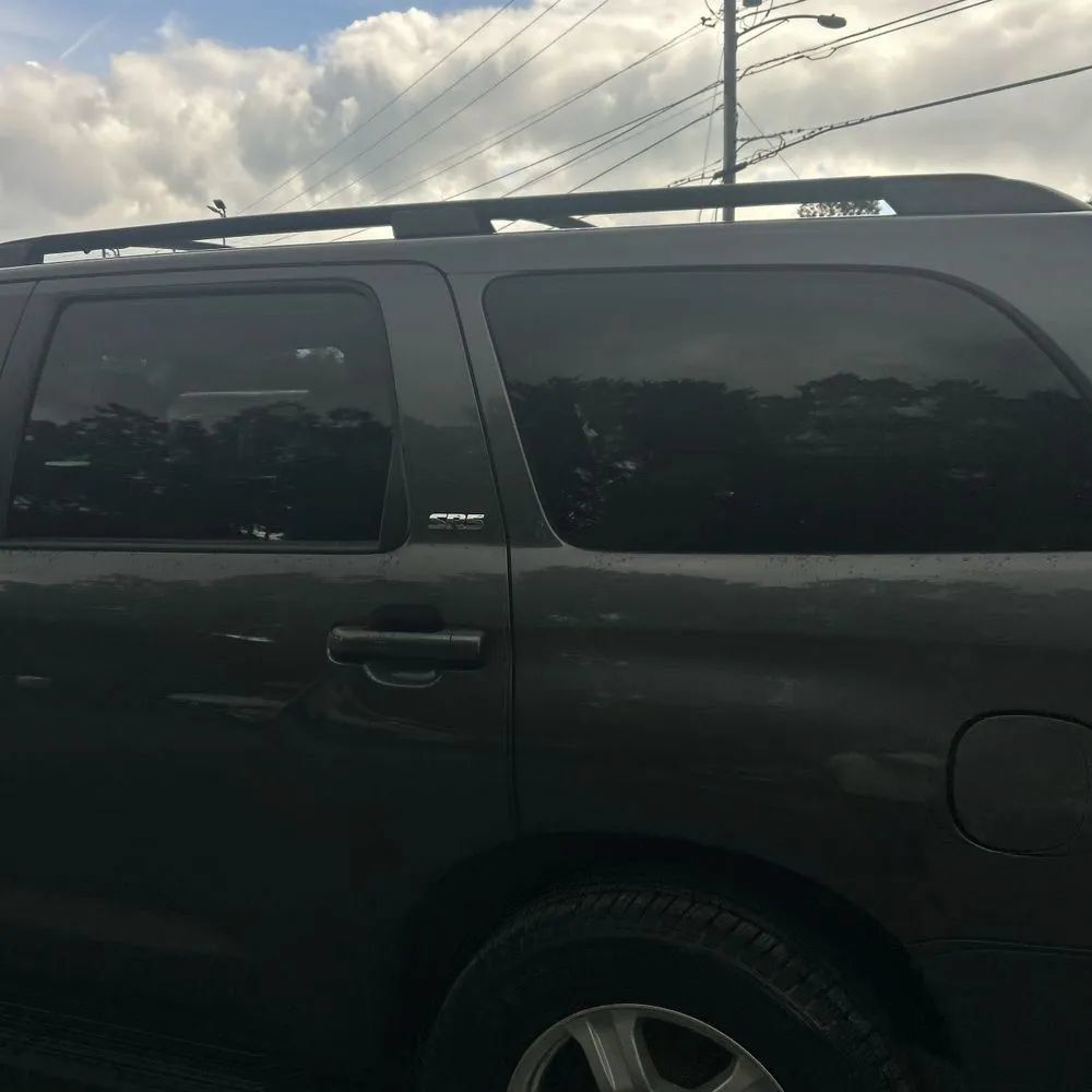 Used 2016 Toyota Sequoia SR5 AWD/4WD image 6