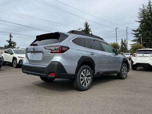 New 2025 Subaru Outback Premium image 7