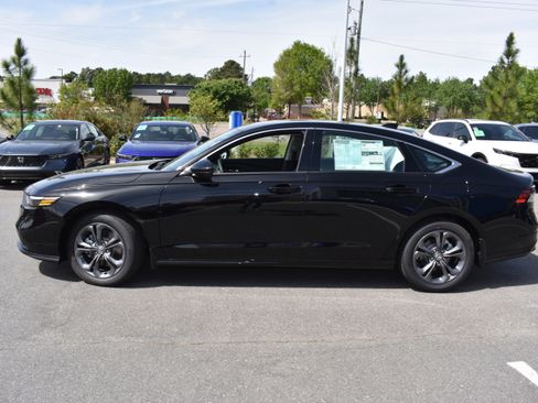 New 2026 Honda Accord EX-L image 6