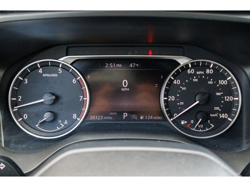 Used 2025 Nissan Rogue SV AWD/4WD image 22