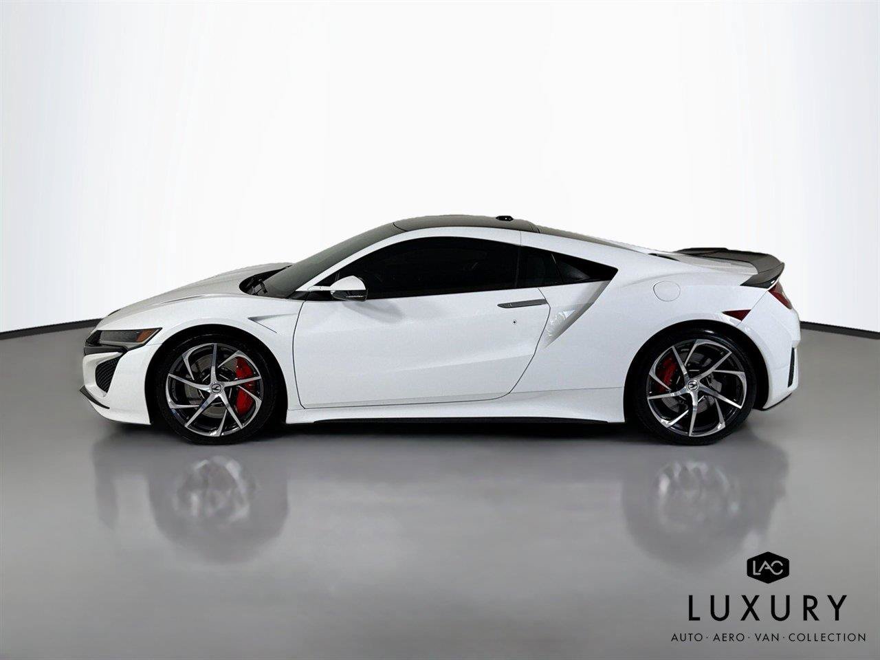 Used 2020 Acura NSX AWD/4WD image 8