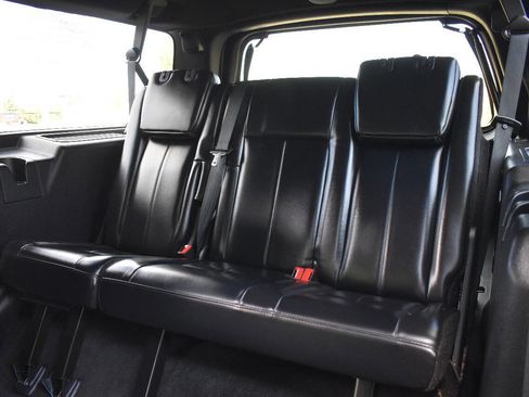 Used 2016 Ford Expedition EL Platinum image 16