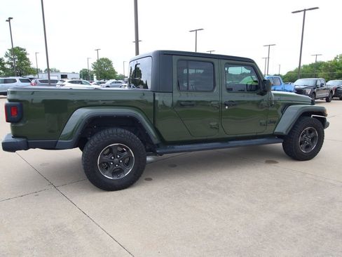 Used 2022 Jeep Gladiator Sport AWD/4WD image 5