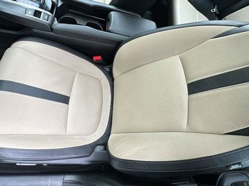 Used 2017 Honda Civic EX-L image 22