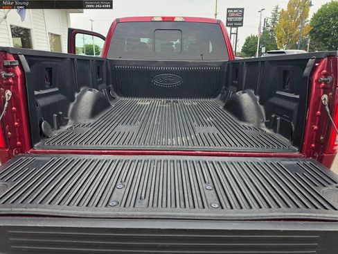 Used 2015 Ford F150 XLT w/ Equipment Group 302A Luxury AWD/4WD image 40