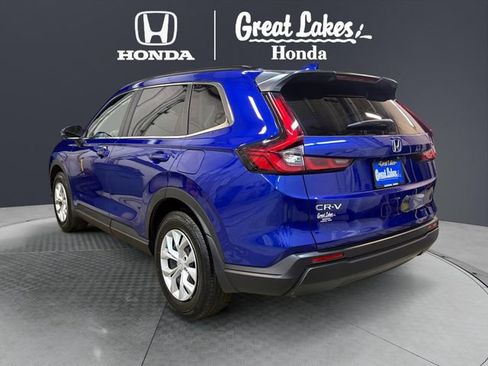 Used 2025 Honda CR-V LX image 4