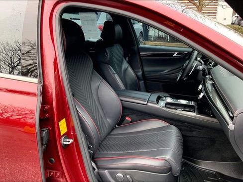 Used 2022 Genesis G80 3.5T Sport w/ Sport Prestige Package image 8