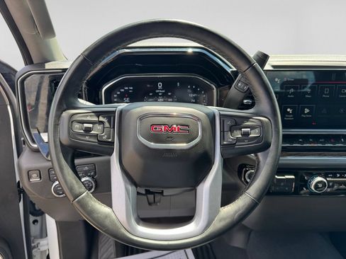 Used 2023 GMC Sierra 1500 Elevation w/ X31 Off-Road Package AWD/4WD image 29