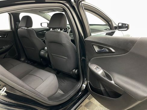 Used 2022 Chevrolet Malibu LS image 34