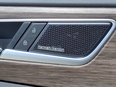 New 2026 Volkswagen Atlas SEL Premium R-Line AWD/4WD image 12