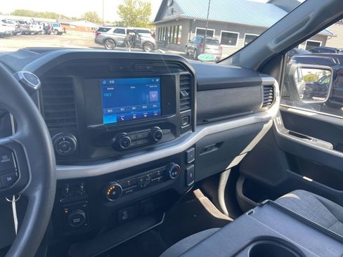 Used 2022 Ford F150 XLT w/ Trailer Tow Package AWD/4WD image 23