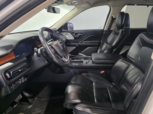 Used 2020 Lincoln Aviator Reserve w/ Equipment Group 201A image 11