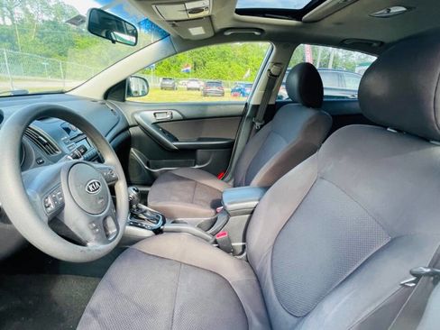 Used 2013 Kia Forte EX w/ Premium Pkg image 13