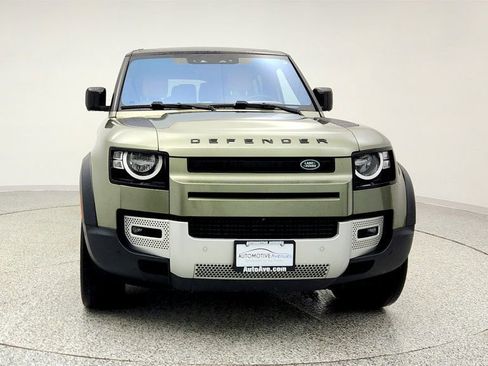 Used 2023 Land Rover Defender 130 S image 2