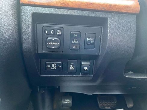 Used 2014 Toyota Tundra 1794 Edition image 15