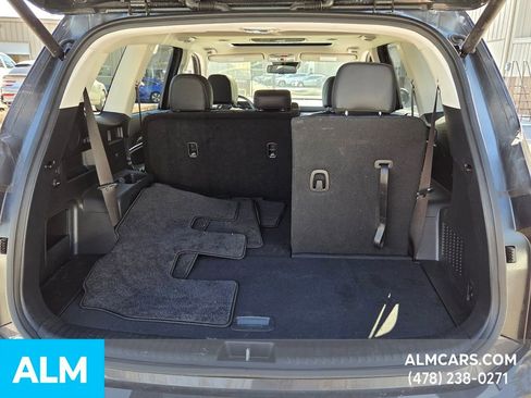 Used 2025 Kia Telluride EX image 11