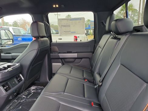 New 2025 Ford F150 Lariat w/ Equipment Group 501A Mid image 26