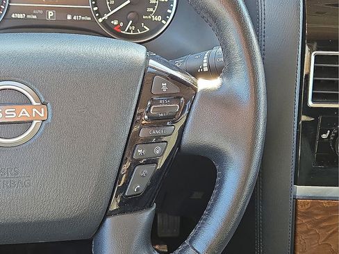 Used 2024 Nissan Armada SL image 21