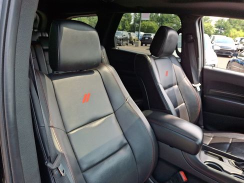 Used 2024 Dodge Durango GT AWD/4WD image 13