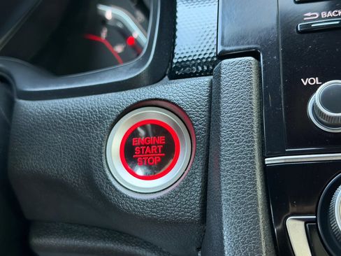 Used 2020 Honda Civic Sport image 33