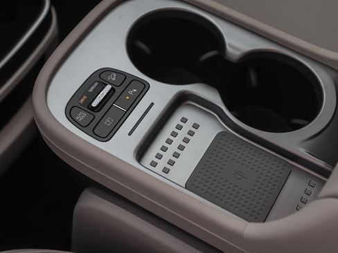 New 2026 Hyundai Ioniq 9 SEL AWD/4WD image 26