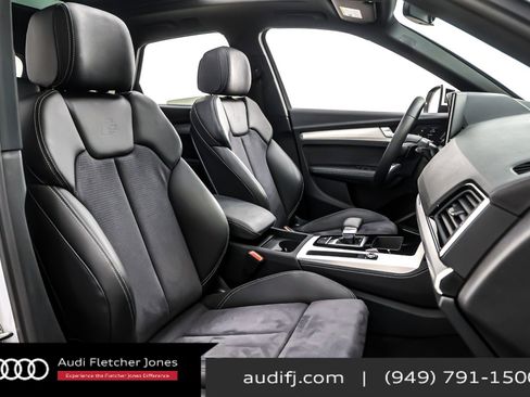 Used 2024 Audi Q5 e Premium Plus image 8