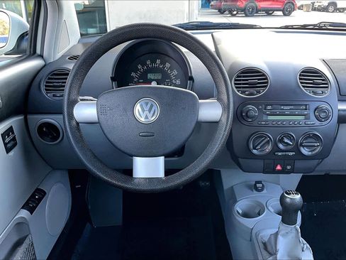 Used 2003 Volkswagen Beetle GL image 5