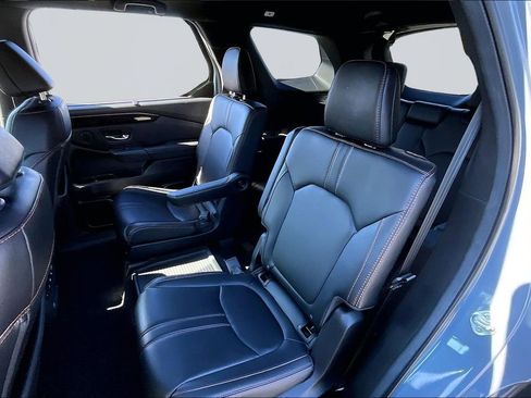 Certified 2024 Honda Pilot TrailSport image 16