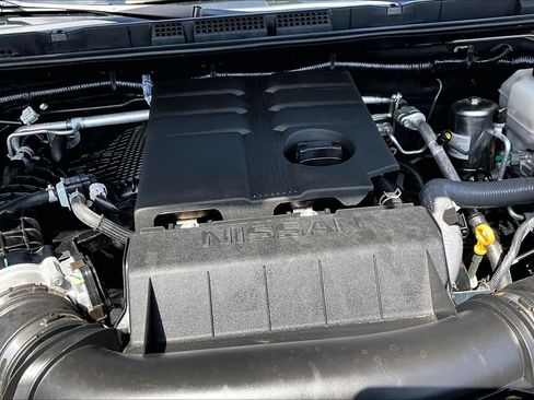 Certified 2025 Nissan Frontier SV RWD image 57