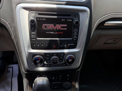 Used 2015 GMC Acadia SLT w/ Technology Package FWD image 14