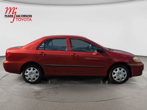 Used 2005 Toyota Corolla CE FWD image 4