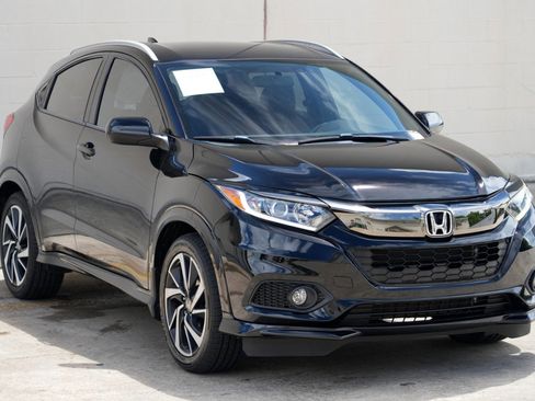 Used 2019 Honda HR-V Sport image 45