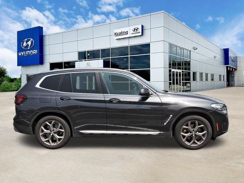 Used 2023 BMW X3 xDrive30i w/ Premium Package AWD/4WD image 4