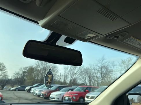 Used 2018 Dodge Journey SE w/ Popular Equipment Group image 28