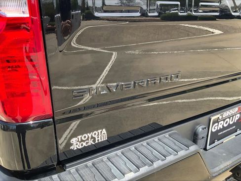 Used 2024 Chevrolet Silverado 1500 Custom Trail Boss w/ LPO, Dark Essentials Package image 32